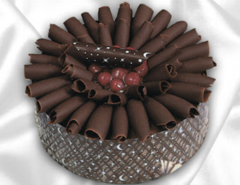 online pasta satisi 4 ile 6 kisilik çikolatali meyvali yaspasta  Afyon cicekciler , cicek siparisi 