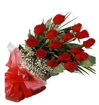 15 kırmızı gül buketi sevgiliye özel  Afyon çiçek gönderme sitemiz güvenlidir 